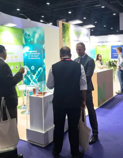 Le stand de Naturacare au salon Vitafoods Asia en 2025.